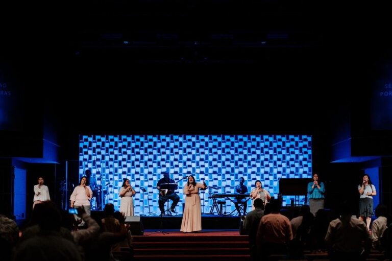 summit church fontana