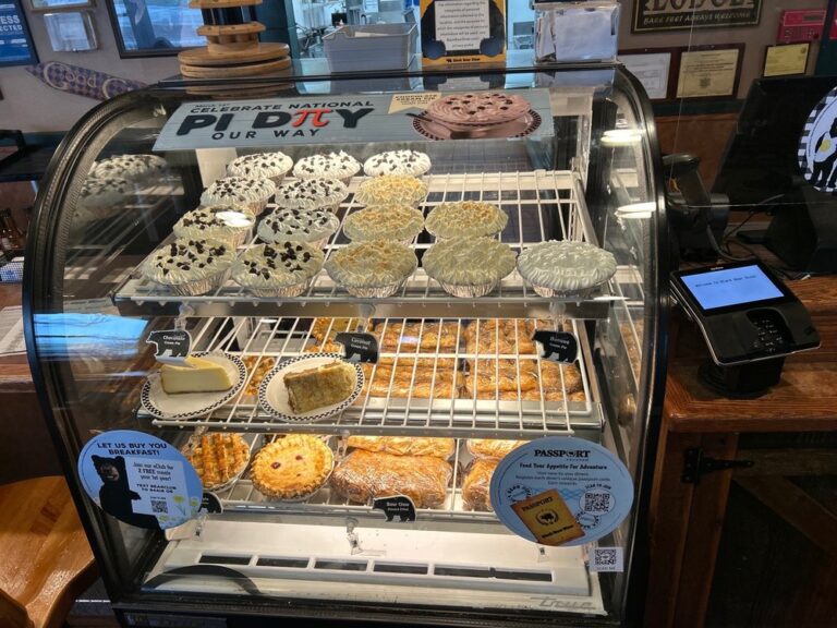 black bear diner vallejo vallejo