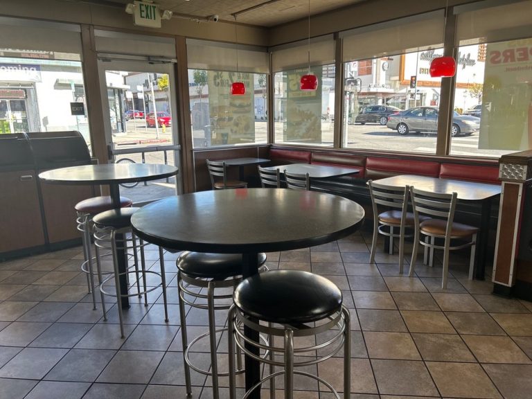 carls jr los angeles 26