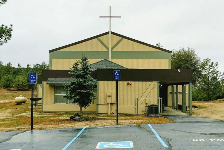 cross road 243 christian fellowship mountain center