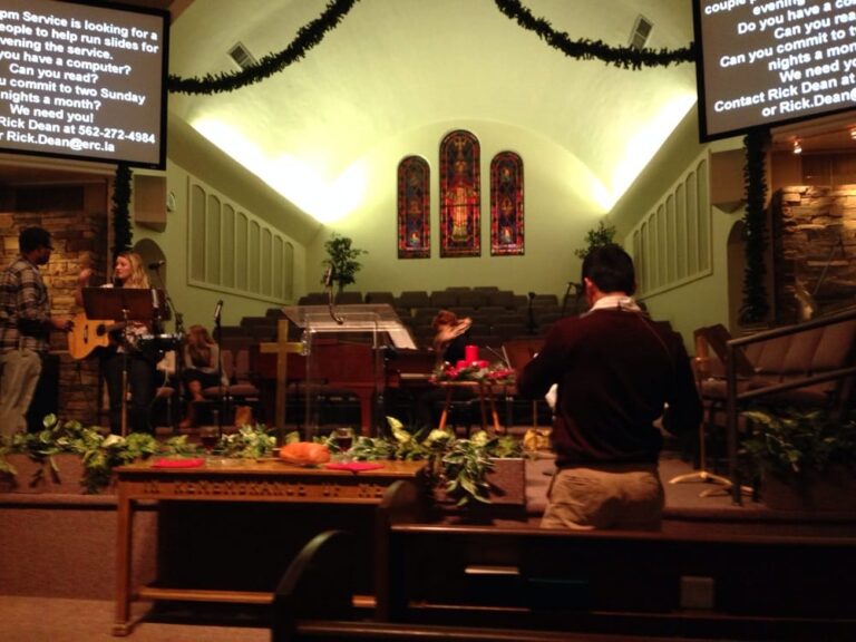 emmanuel reformed church paramount