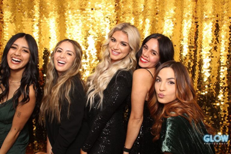 glow photo booth huntington beach 2