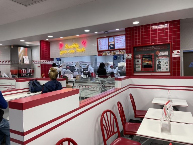 in n out burger national city