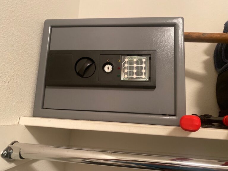 locks around the clock palm desert 4