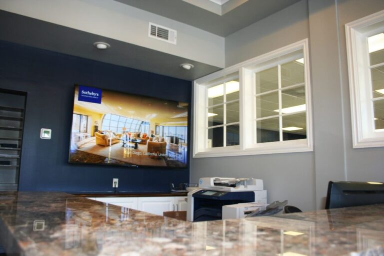 colarossi painting and rain gutters lawndale 3