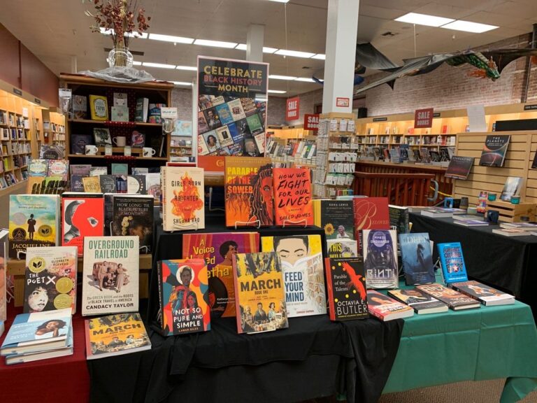 copperfields books petaluma