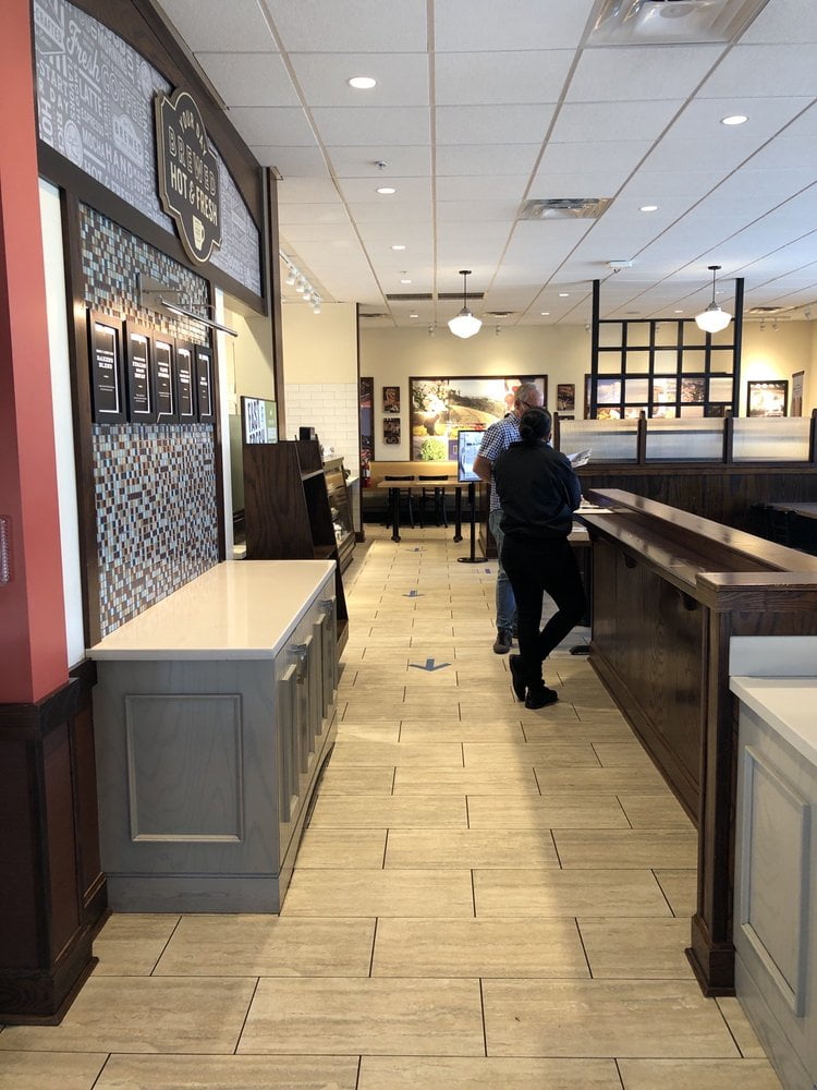 corner bakery hacienda heights