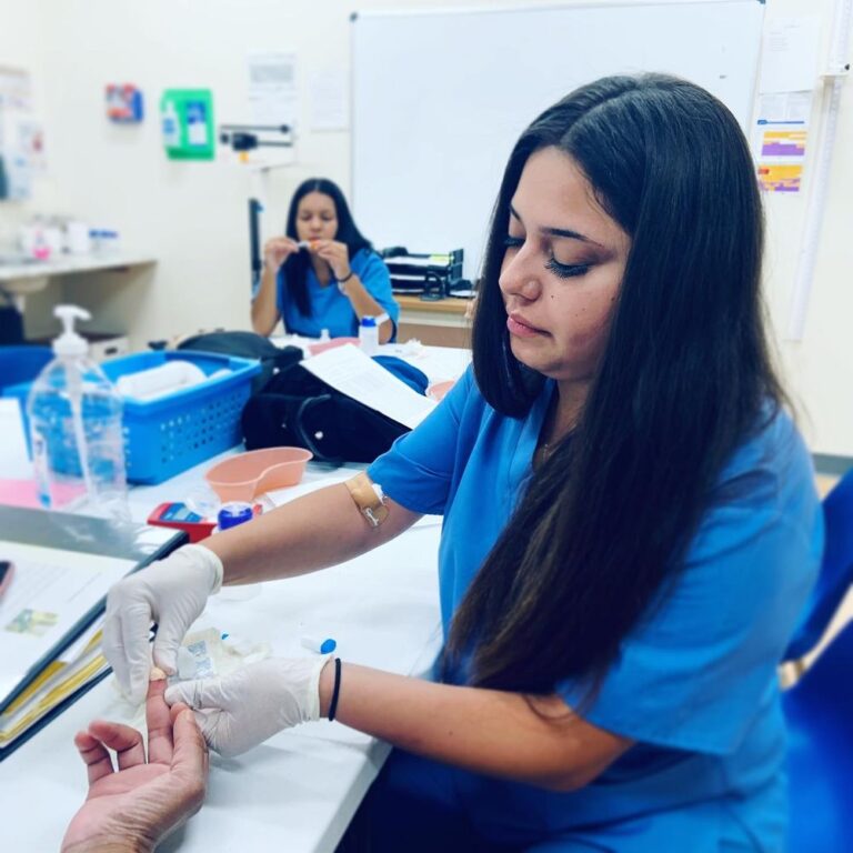 healthcare career college paramount