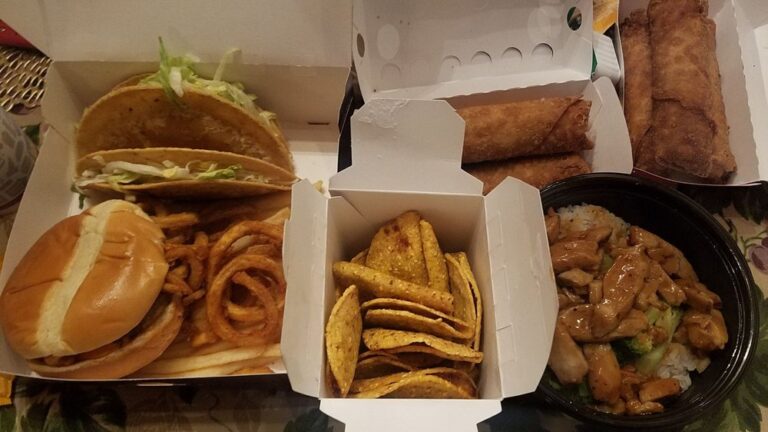 jack in the box reseda