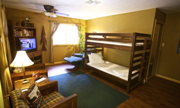 alpine retreat and camp blue jay