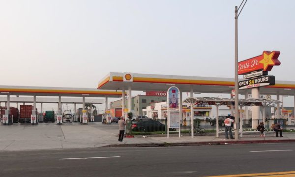 carls jr long beach 14