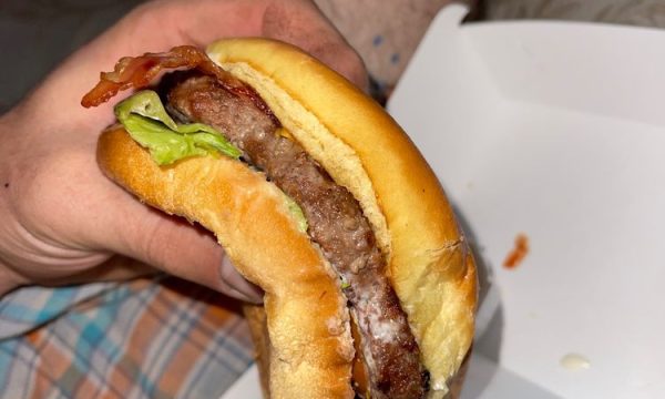 carls jr woodland hills