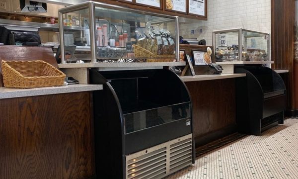 corner bakery la habra 3