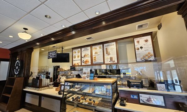 corner bakery whittier