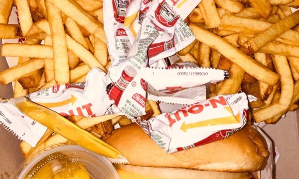 in n out burger bakersfield