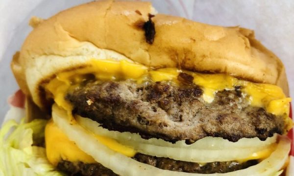 in n out burger cerritos