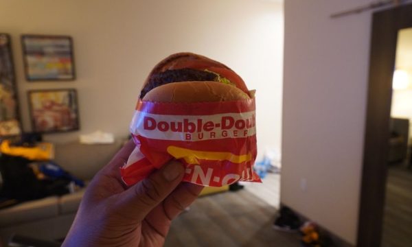 in n out burger la mirada