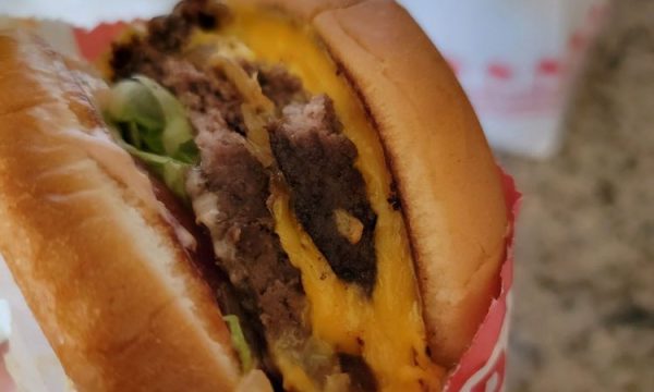 in n out burger pasadena