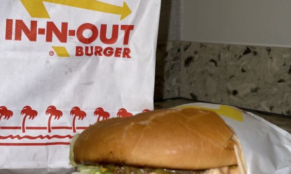 in n out burger pasadena