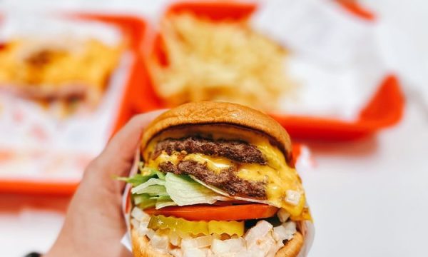 in n out burger pleasanton