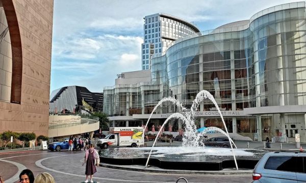 segerstrom center for the arts costa mesa